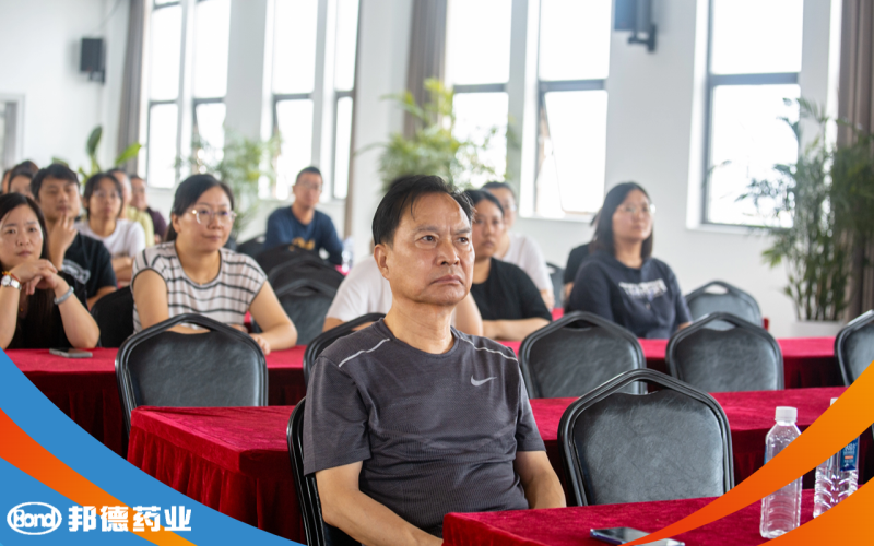 铭记历史荣光 凝聚奋进力量